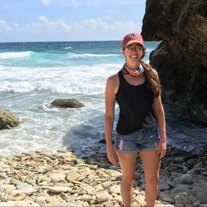 Meet your Posher, Sara